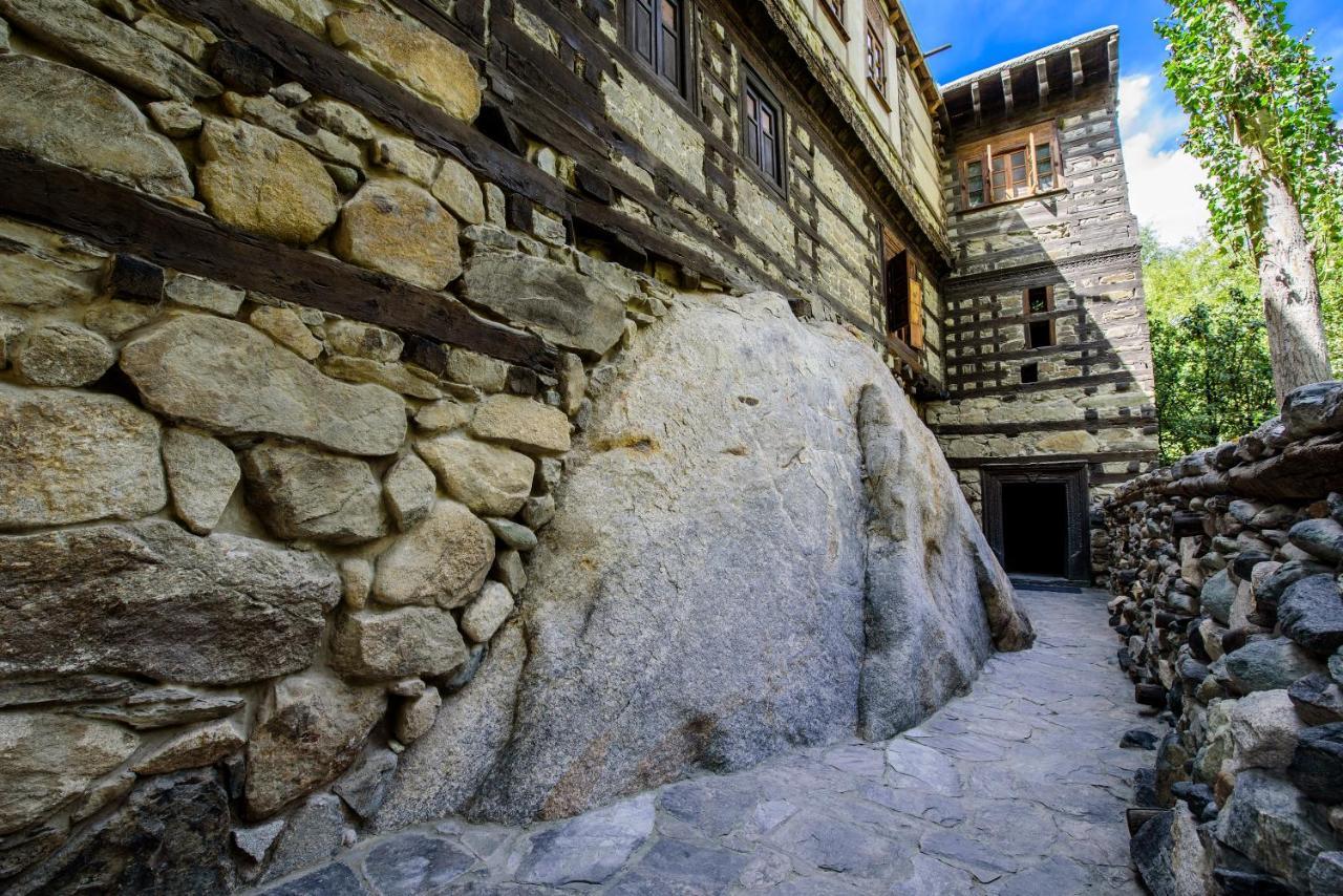 Serena Shigar Fort Exterior photo